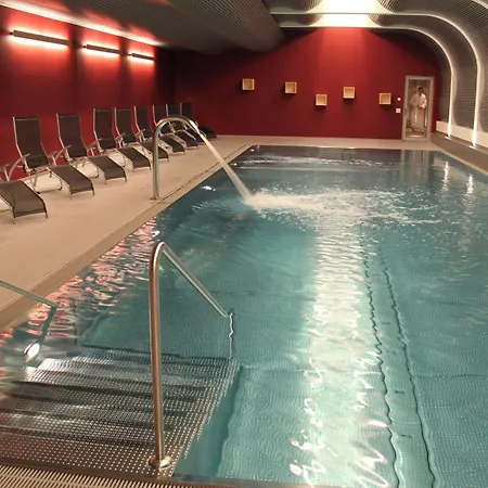 Отель Mirabeau Alpine 4*