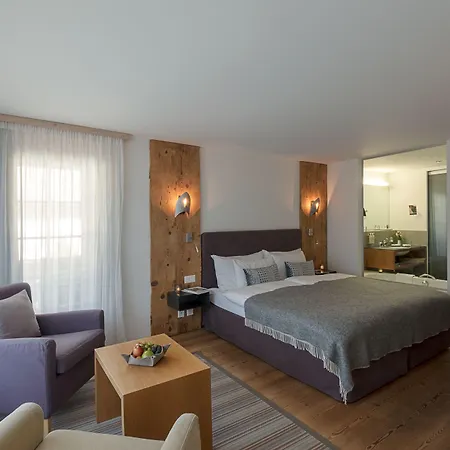 Mirabeau Alpine ホテル 4*