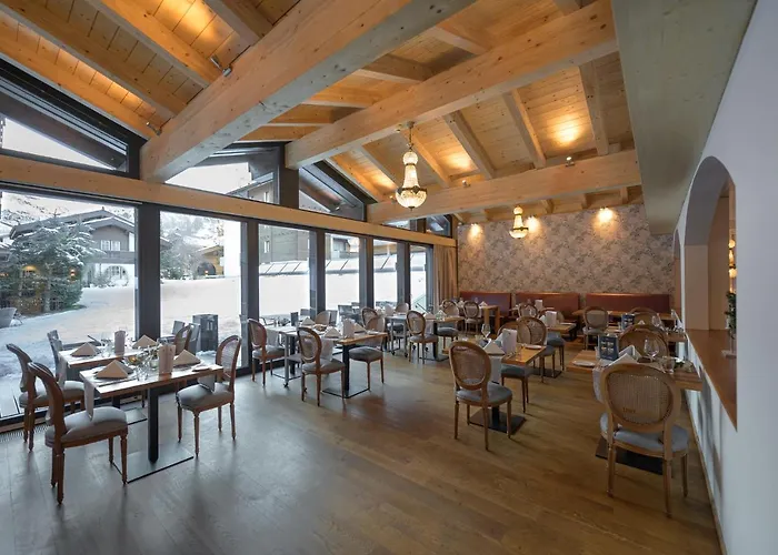 ホテル Mirabeau Alpine ツェルマット